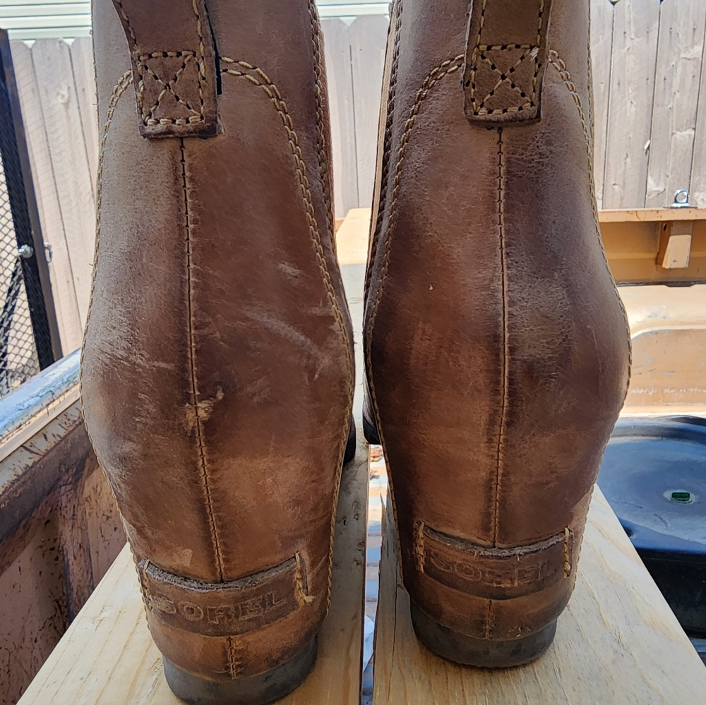 Sorel booties